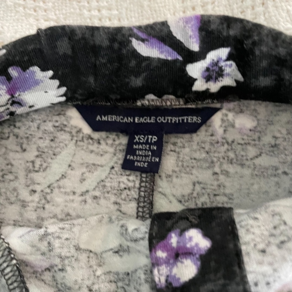 DONATED - Picture 3 of 4